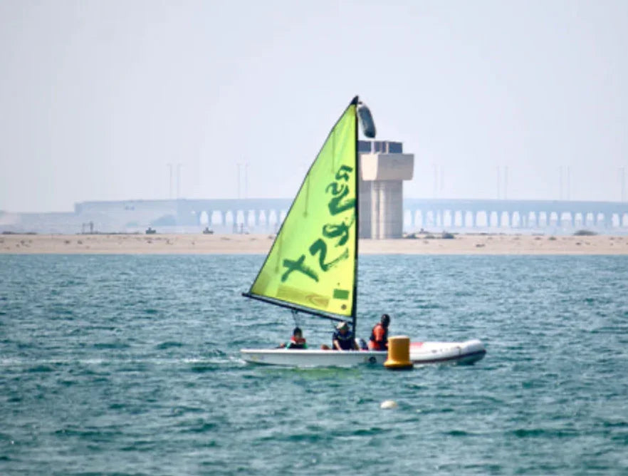 A Beginner's Guide to Sailing in Dubai