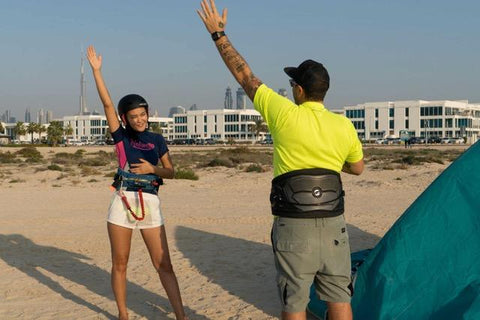 Teaching someone to kitesurf